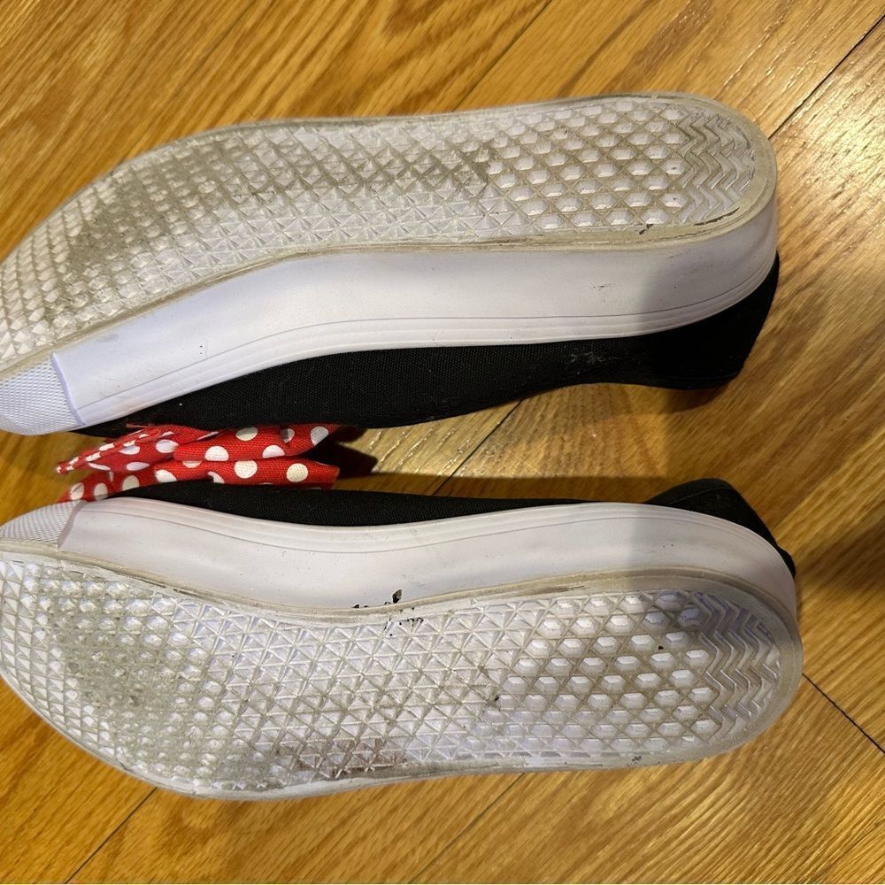 Minnie Mouse Disney Shoes size 8 - Picture 4 of 4